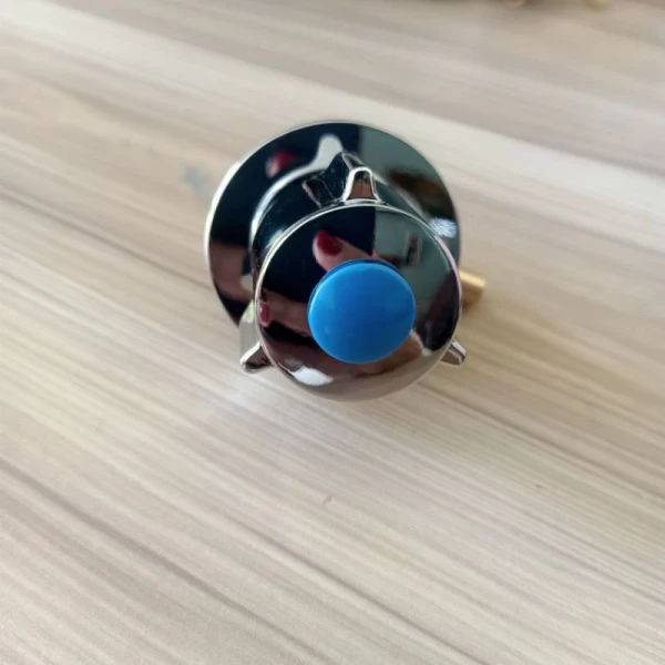 Khóa núm xoay lạnh